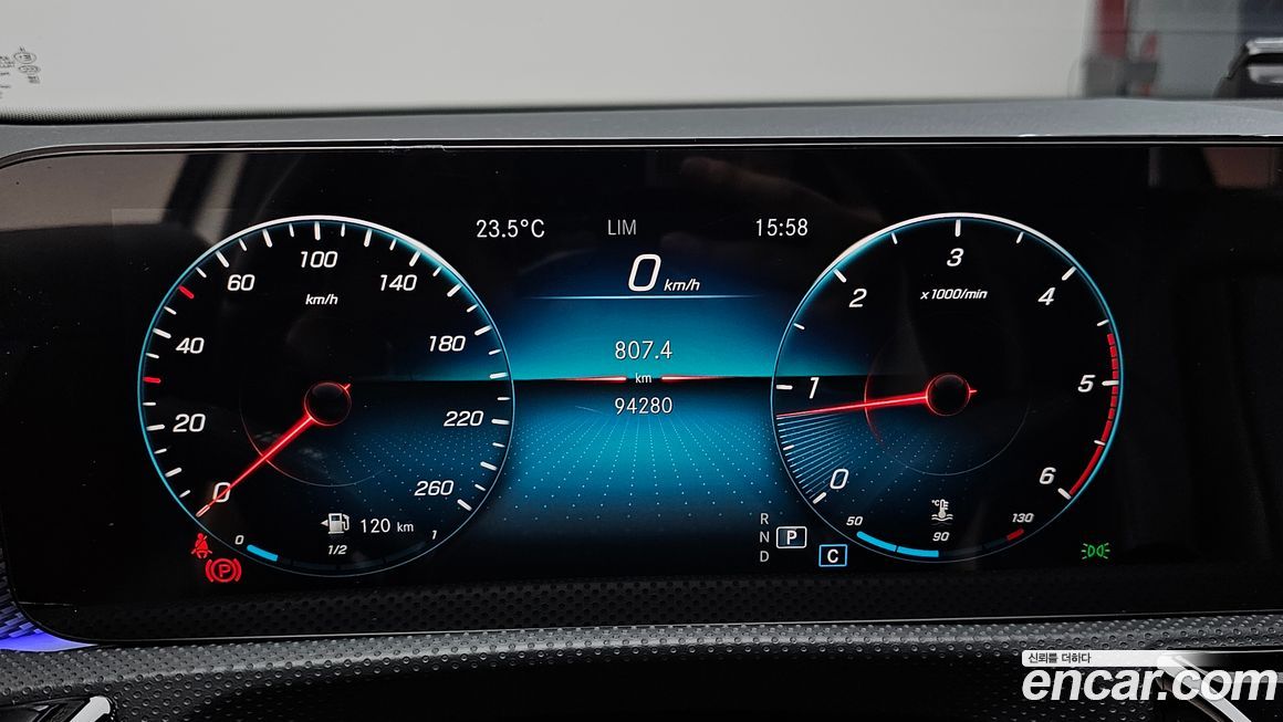 Mercedes-Benz A-Class 2021