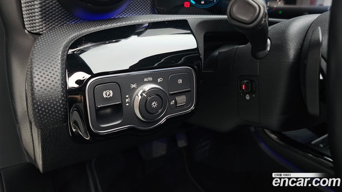 Mercedes-Benz A-Class 2021