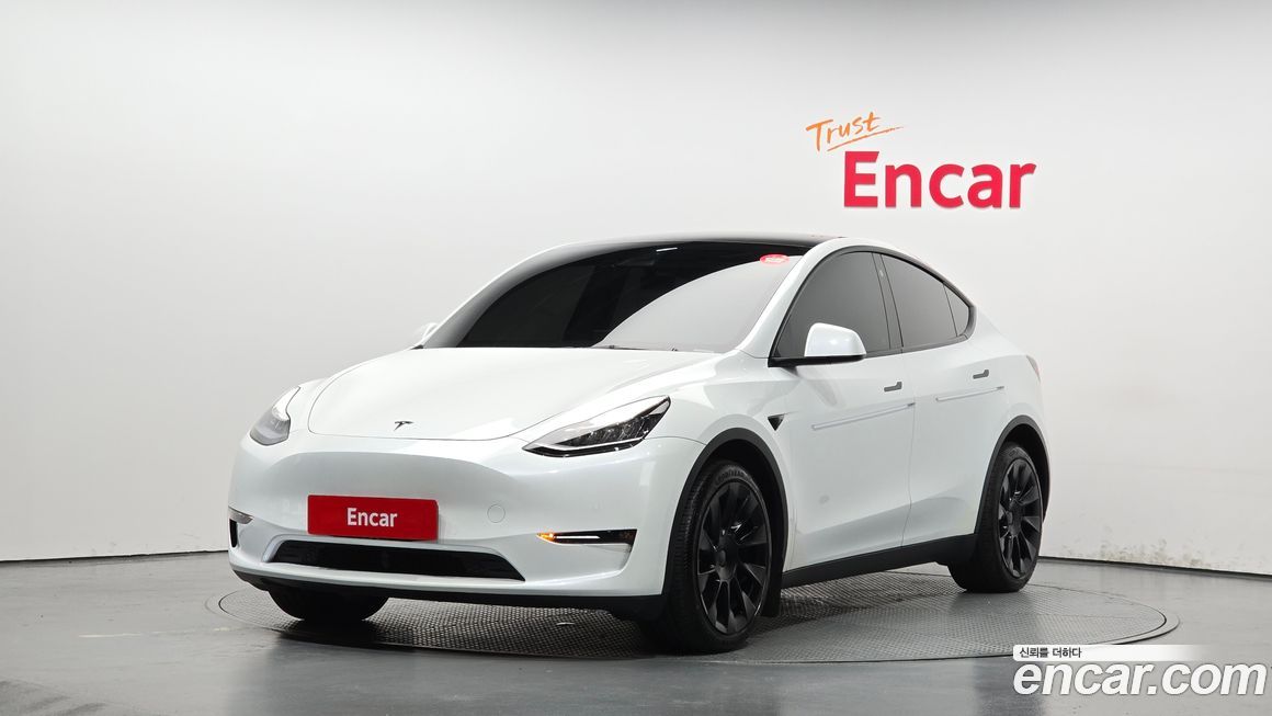 Tesla Model Y 2022