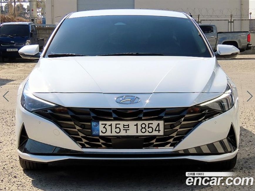 Hyundai AVANTE 2021