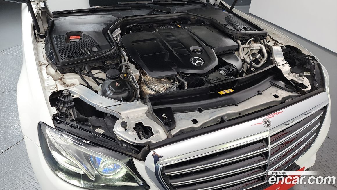 Mercedes-Benz E-Class 2019