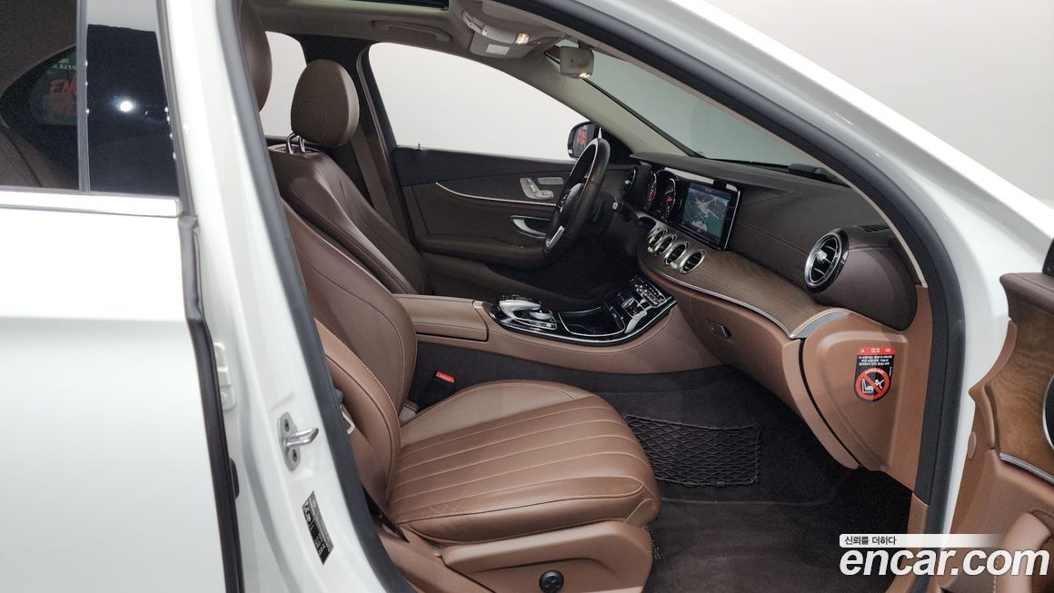 Mercedes-Benz E-Class 2019