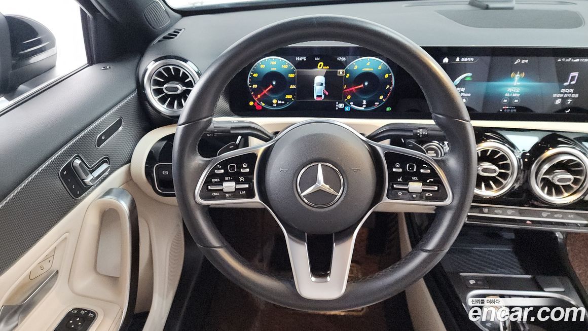 Mercedes-Benz A-Class 2021