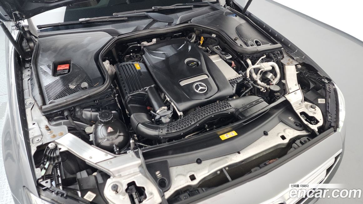 Mercedes-Benz E-Class 2019