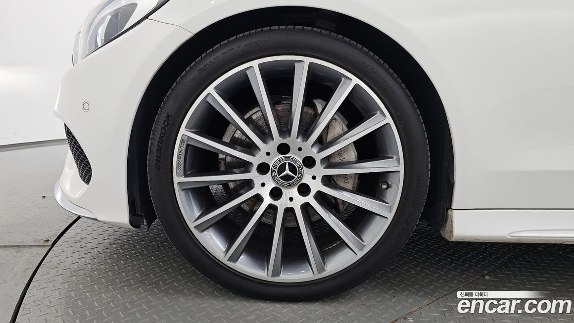 Mercedes-Benz C-Class 2017