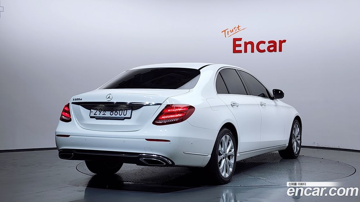 Mercedes-Benz E-Class 2019