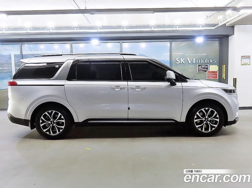 Kia Canival 2021