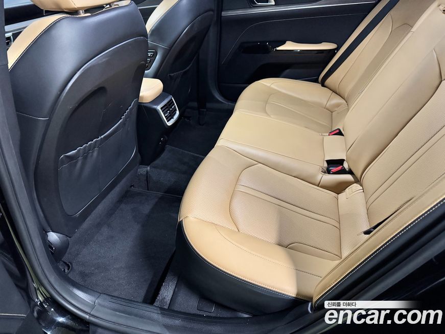 Kia K5 2023