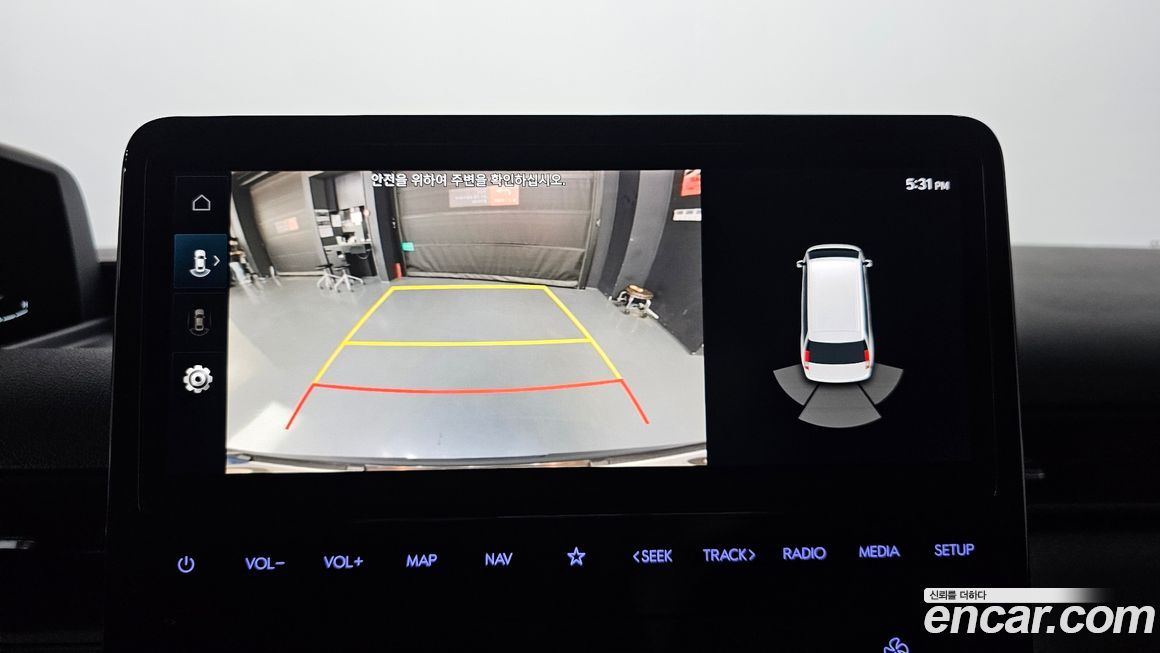 Hyundai Staria 2022