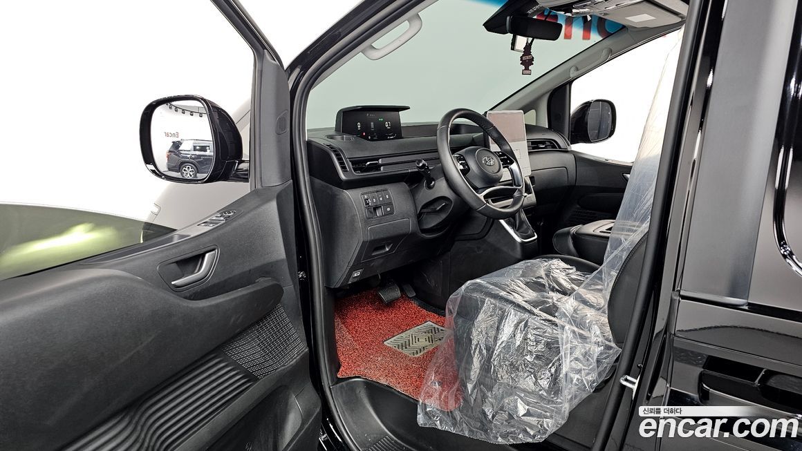 Hyundai Staria 2022