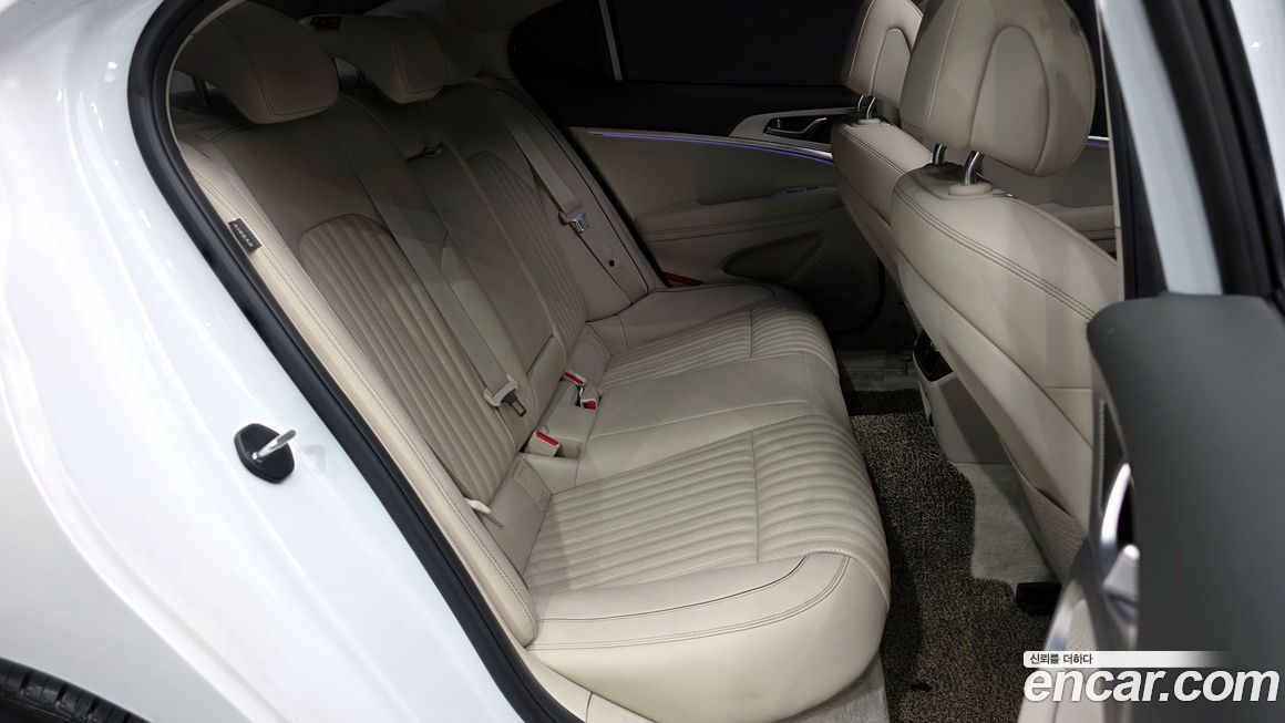 Genesis G70 2021