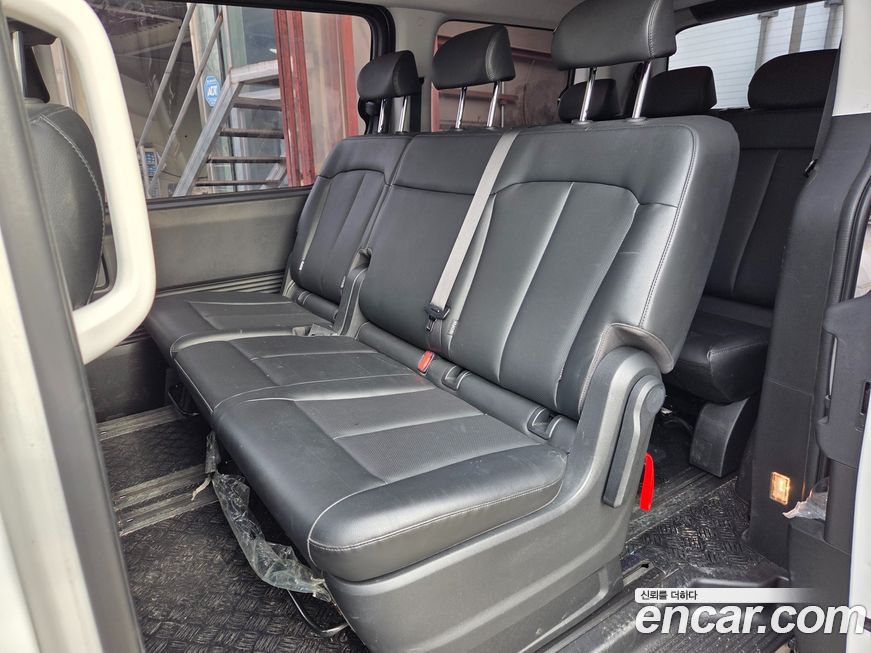 Hyundai Staria 2022