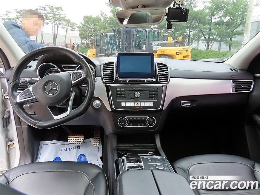 Mercedes-Benz GLE-Class 2017