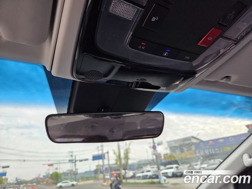 Hyundai Staria 2022