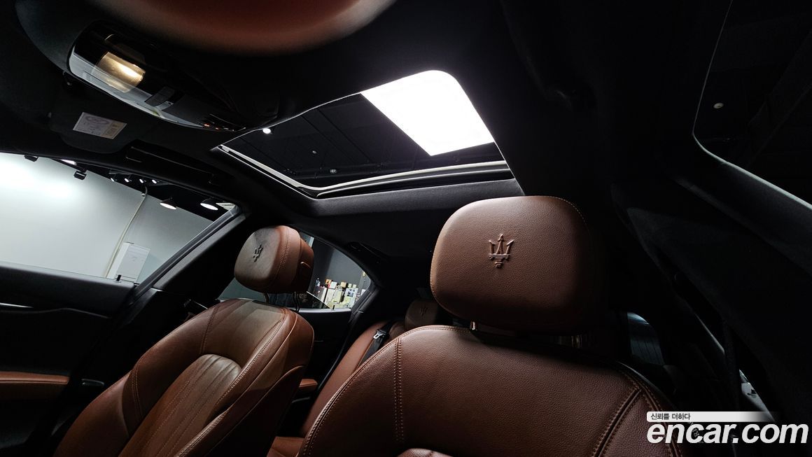 Maserati Ghibli 2020