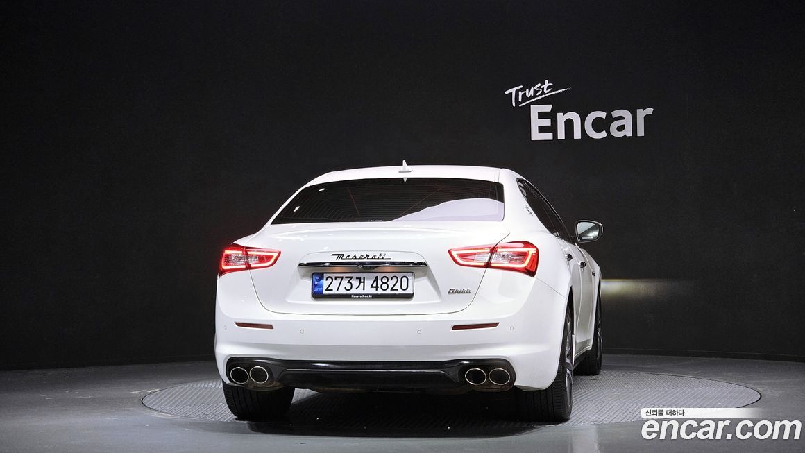 Maserati Ghibli 2020