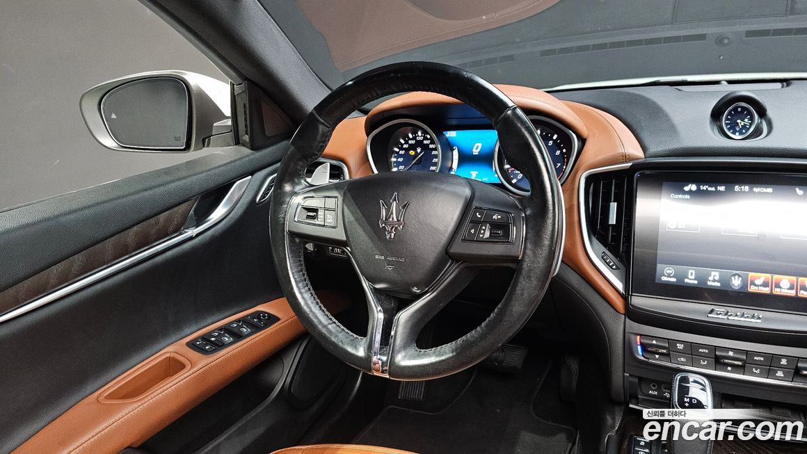Maserati Ghibli 2020