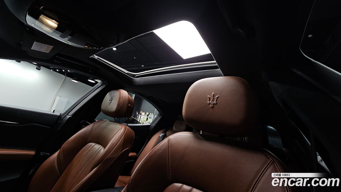 Maserati Ghibli 2020