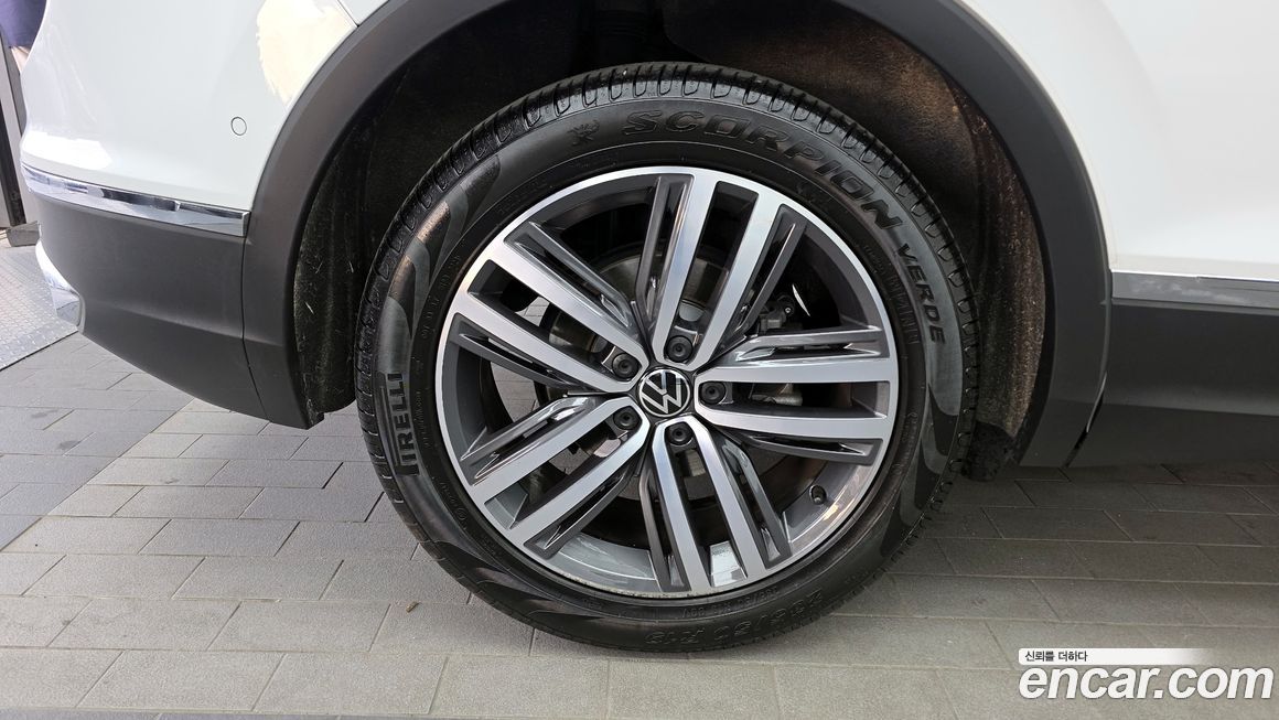 Volkswagen Tiguan 2021