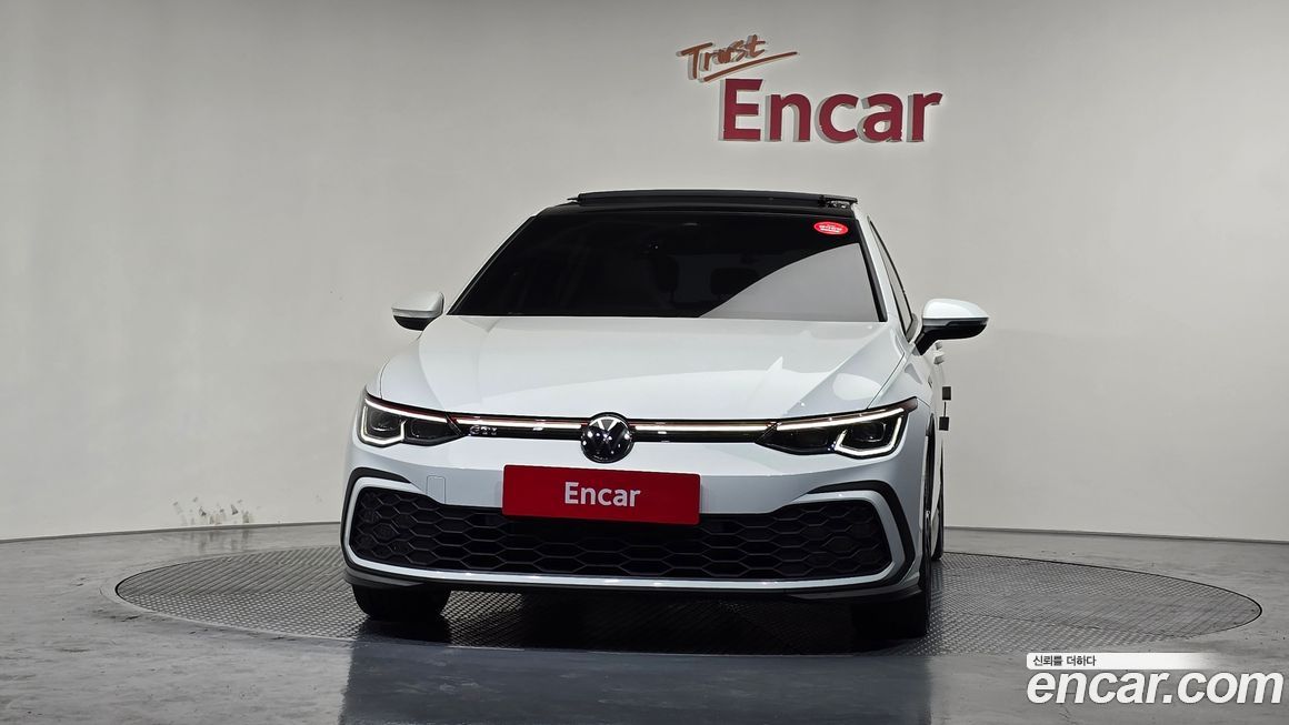 Volkswagen Golf 2024