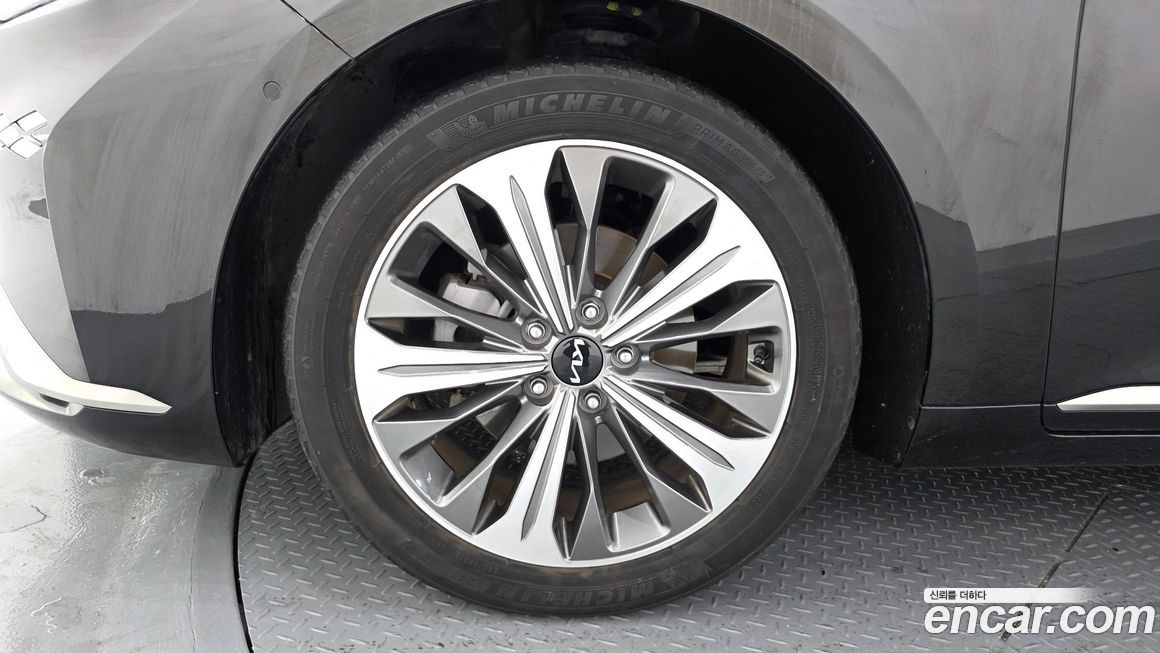 Kia K8 2023