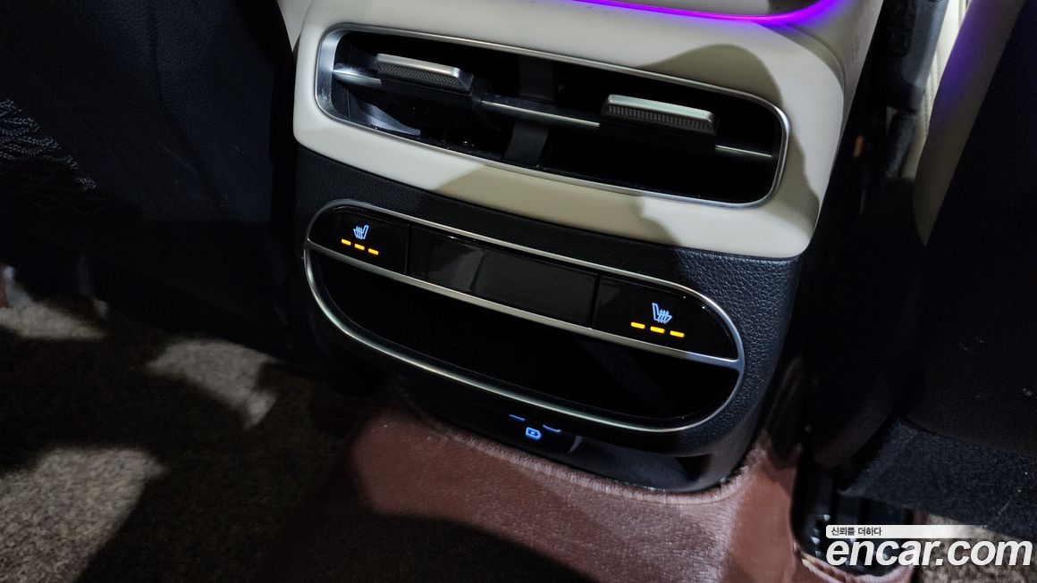 Genesis GV70 2021