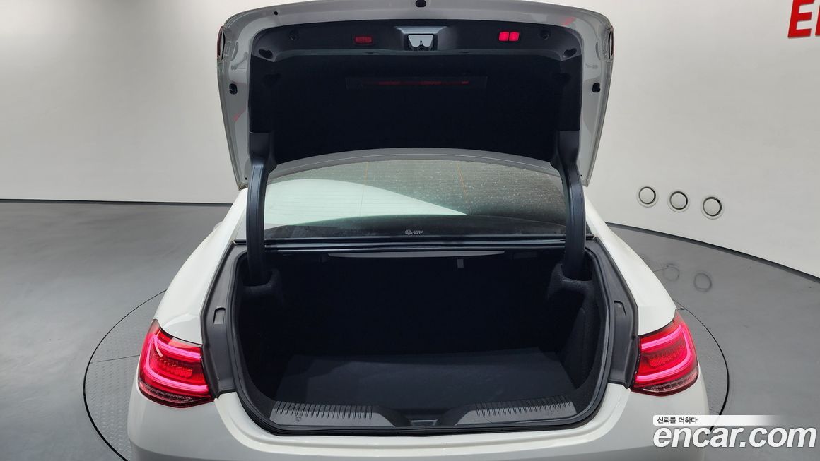 Mercedes-Benz CLS-Class 2021