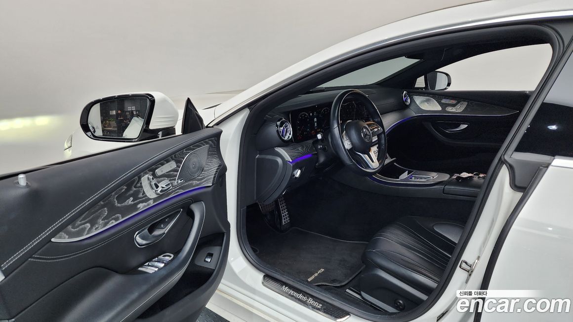 Mercedes-Benz CLS-Class 2021