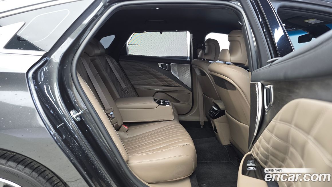Kia K8 2023