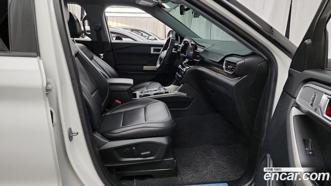 Ford Explorer 2022