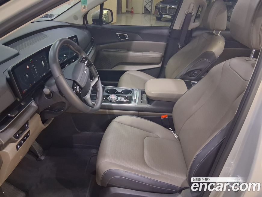 Kia Canival 2025