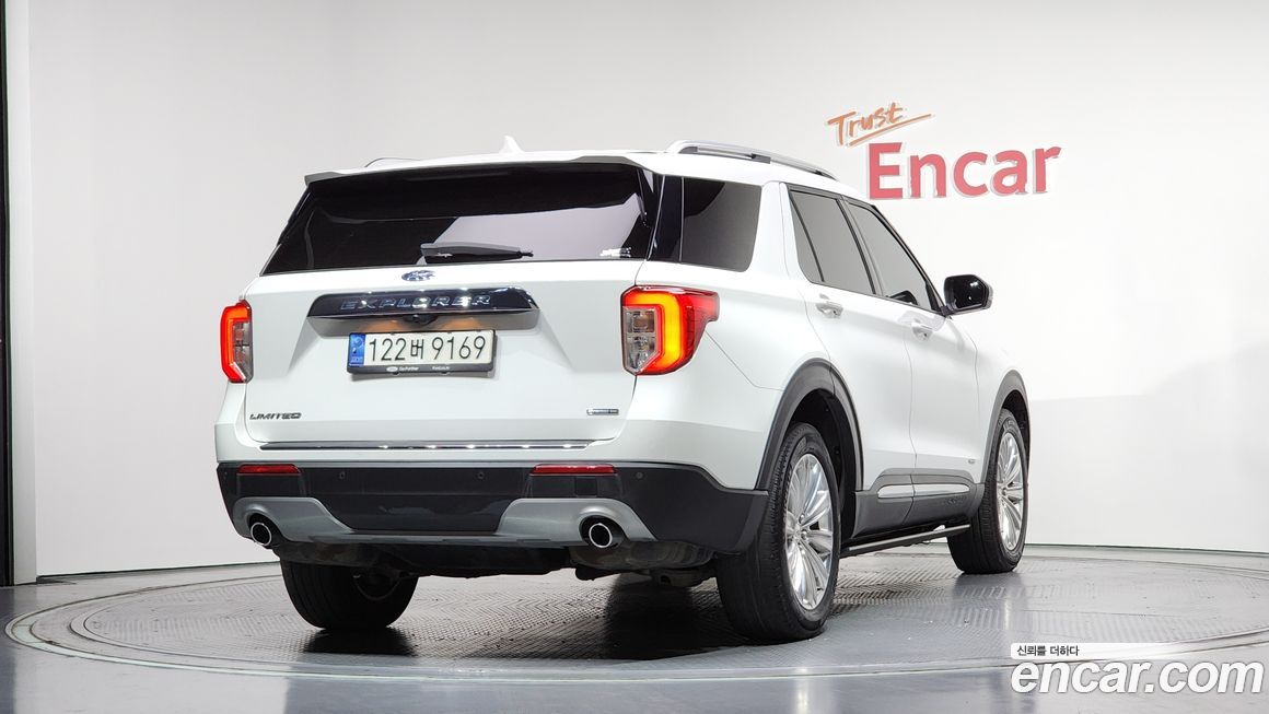 Ford Explorer 2022