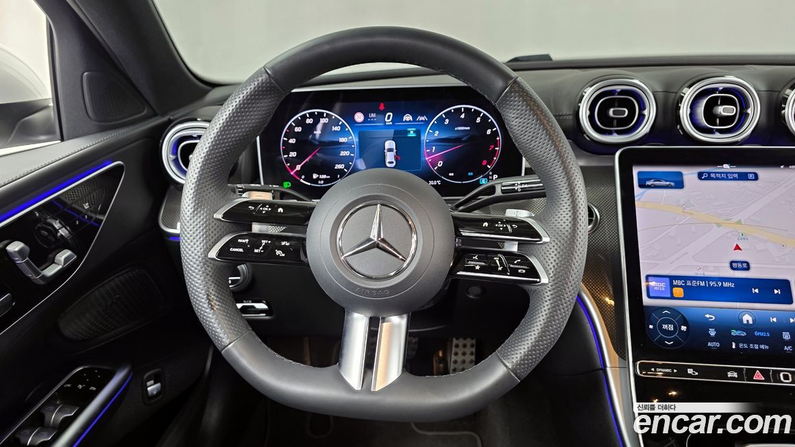 Mercedes-Benz C-Class 2025