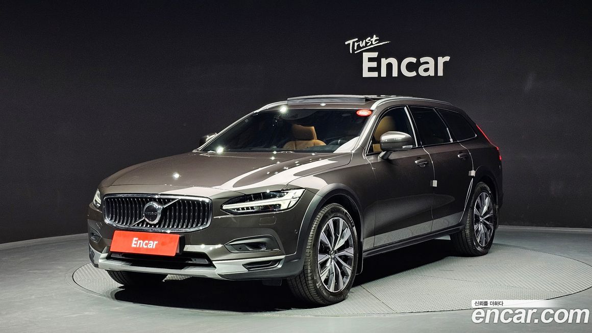 Volvo V90 2021