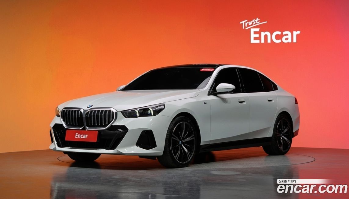BMW 5-Series 2025