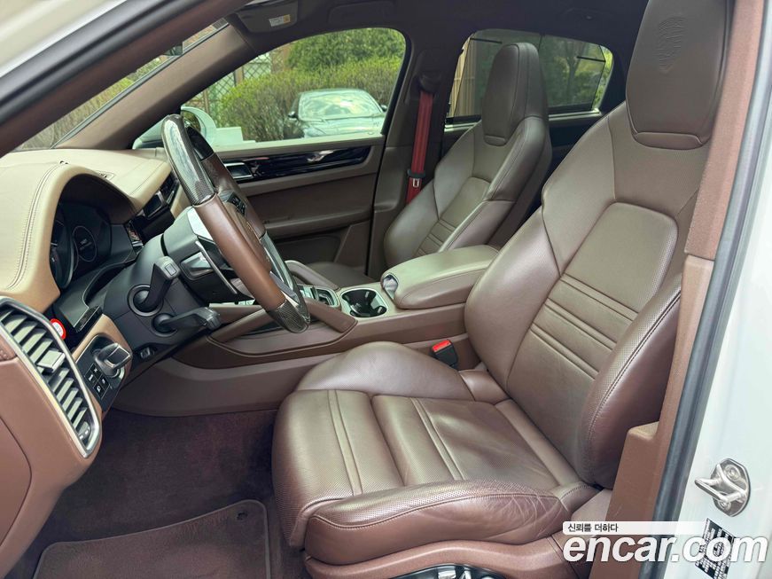 Porsche Cayenne 2020