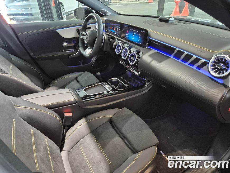 Mercedes-Benz CLA-Class 2025