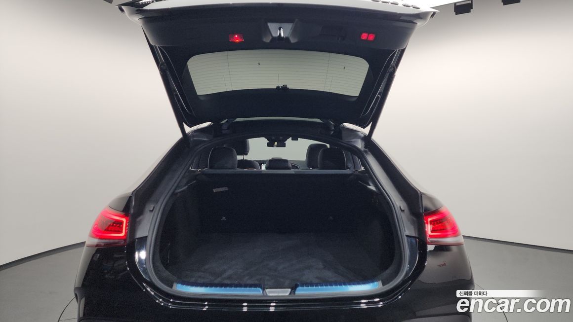 Mercedes-Benz GLE-Class 2023