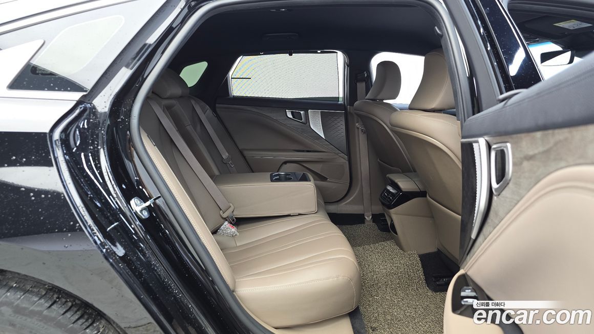 Kia K8 2023