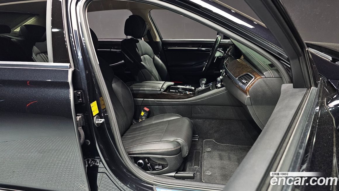 Genesis G90 2020