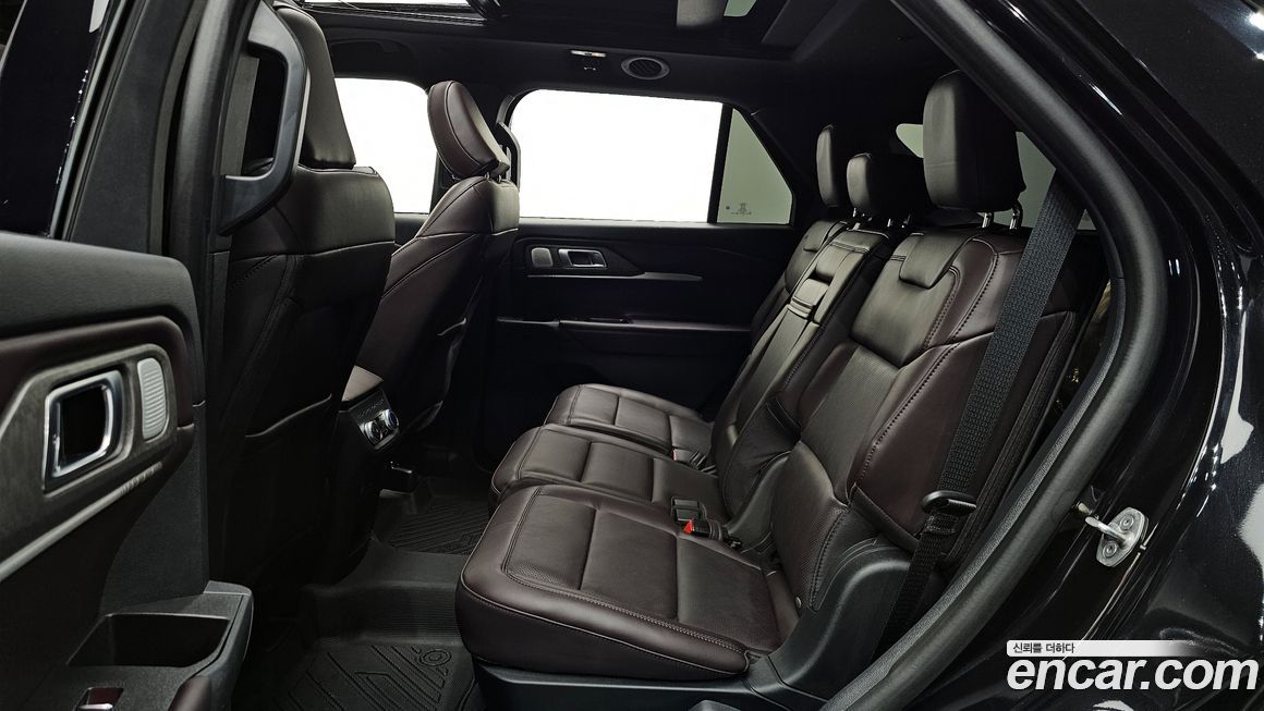 Ford Explorer 2025