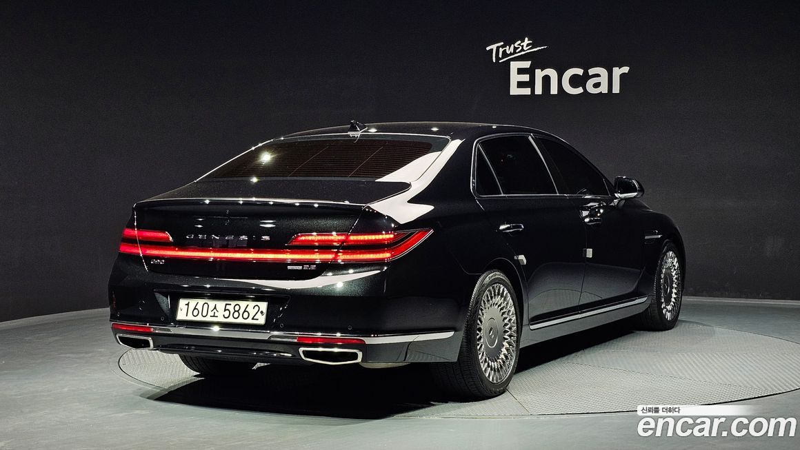 Genesis G90 2020