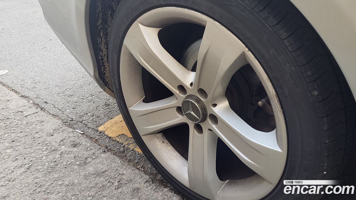 Mercedes-Benz CLS-Class 2009