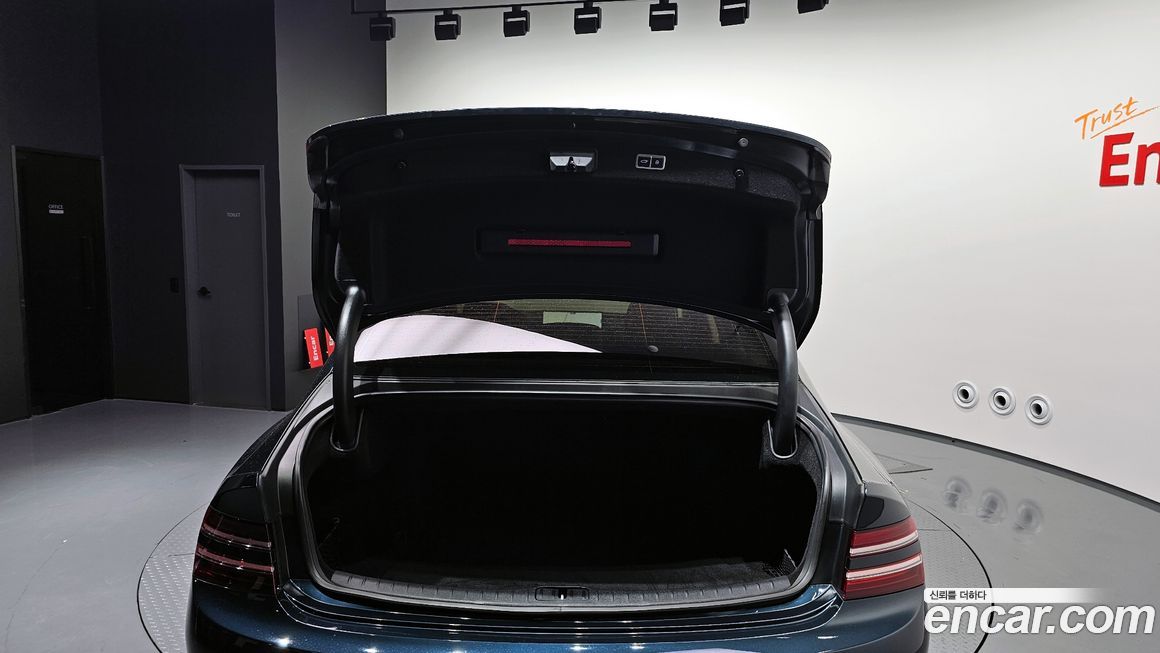 Genesis G80 2021