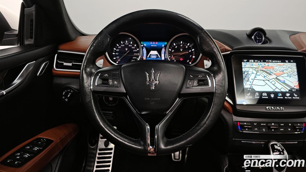 Maserati Ghibli 2017