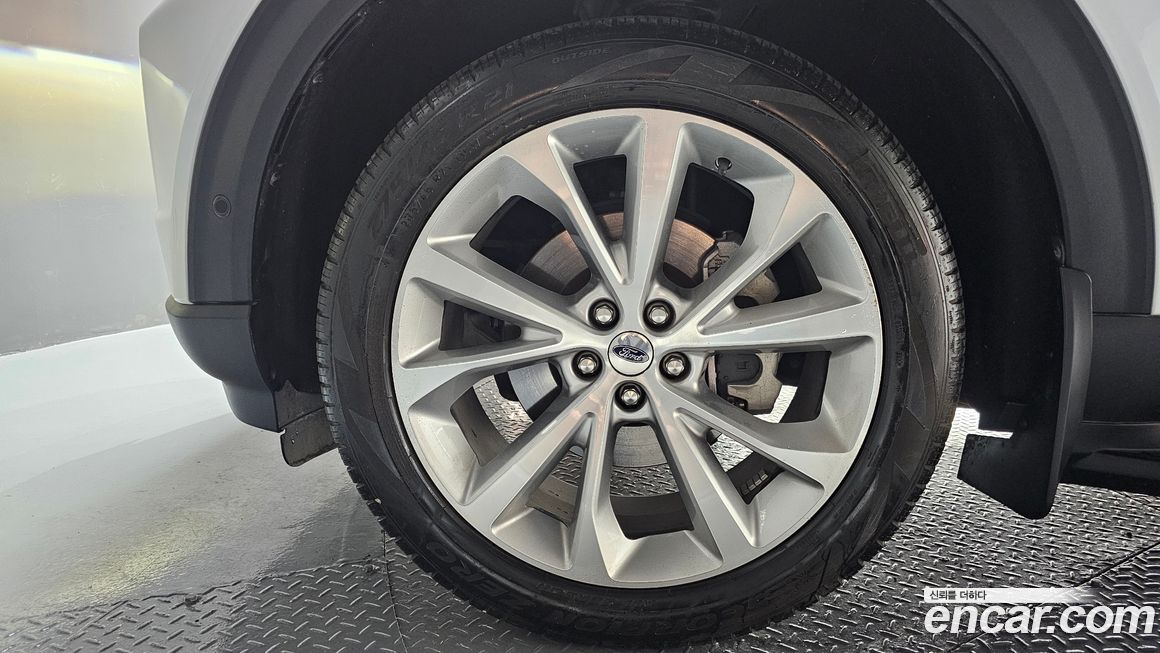 Ford Explorer 2022