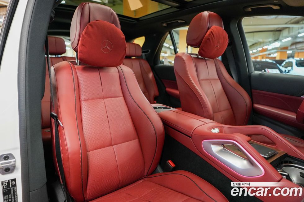 Mercedes-Benz GLE-Class 2025