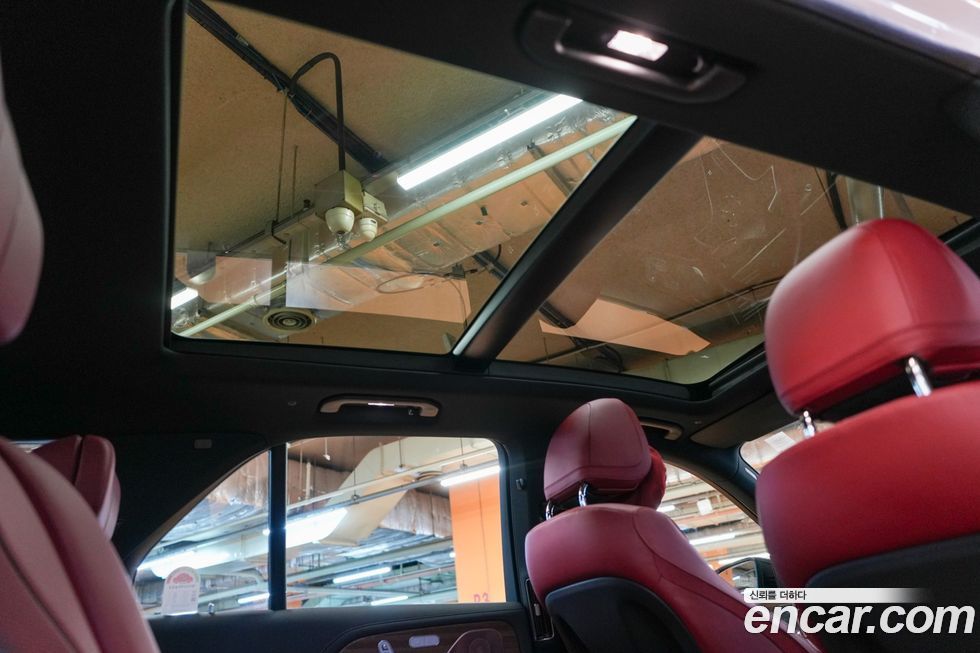 Mercedes-Benz GLE-Class 2025