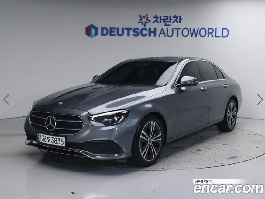 Mercedes-Benz E-Class 2022