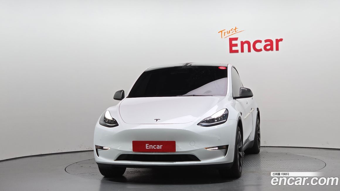 Tesla Model Y 2021